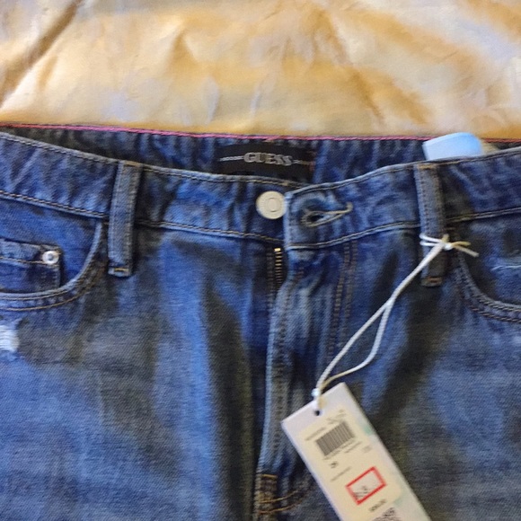 Guess Women’s “Cassy Mini “ Skirt - Picture 2 of 6